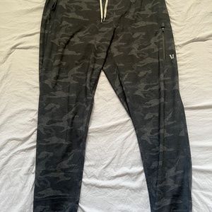 Vuori Sunday Performance Jogger - Camo - Medium